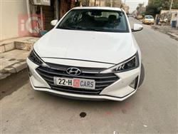 هیۆندای ئەلەنترا